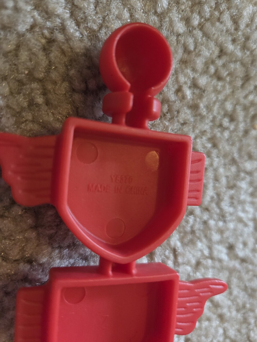 2012 Mike The Knight Glendragon Castle Replacement Red Shield Stand Toy Accessor - Picture 8 of 11